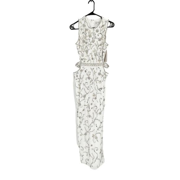 Mac Duggal 10873 White Beaded Sleeveless High Neck Cut Out Column Gown Size 10 - Picture 3 of 10